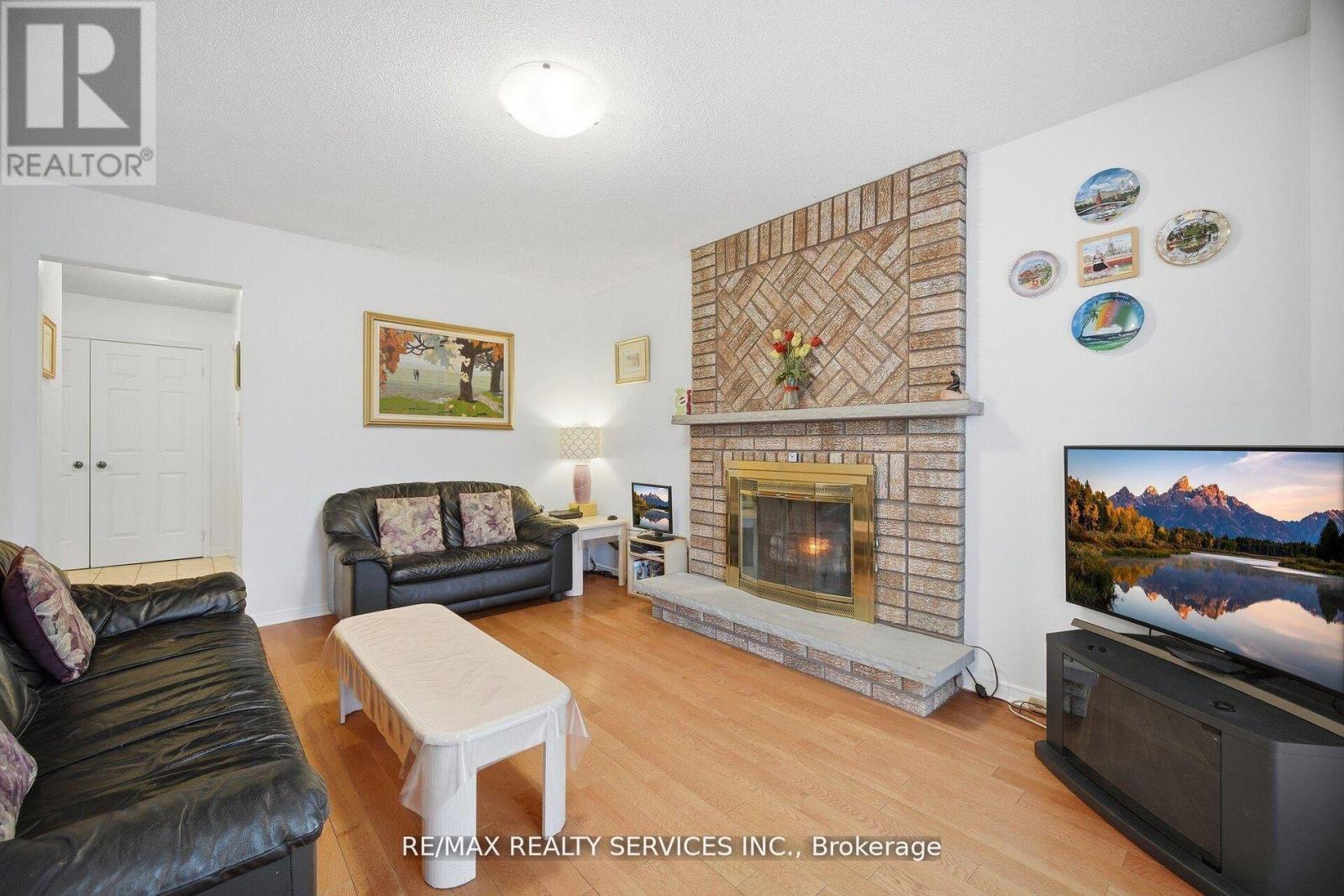 62 Fernbrook Crescent, Brampton, Ontario  L6Z 3N7 - Photo 21 - W13158772