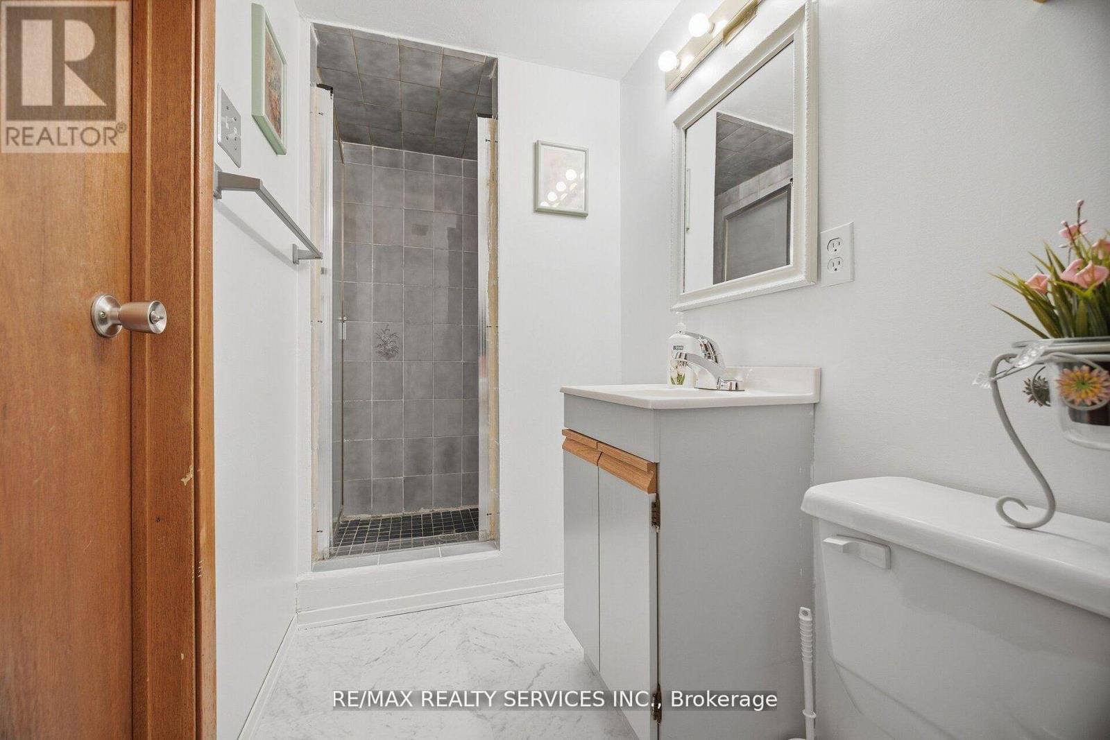 62 Fernbrook Crescent, Brampton, Ontario  L6Z 3N7 - Photo 41 - W13158772