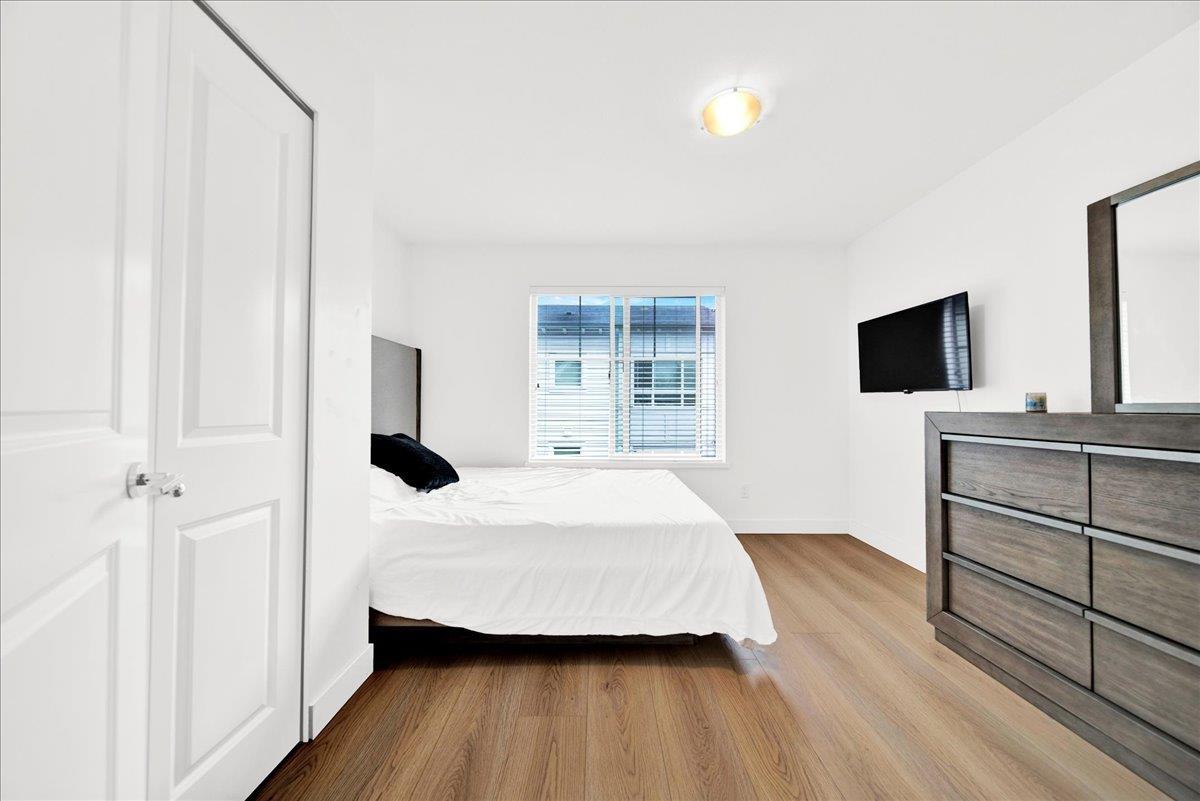 105 15340 Guildford Drive, Surrey, British Columbia  V3R 0C9 - Photo 23 - R3126563