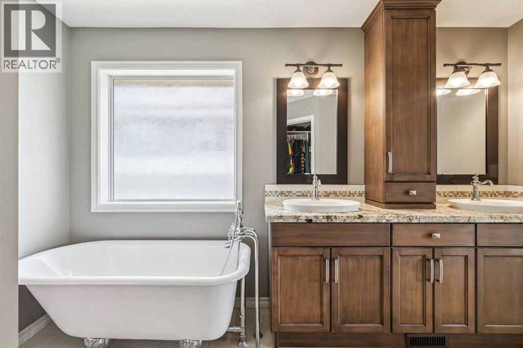 34 Ranchers Green, Okotoks, Alberta  T1S 0G6 - Photo 23 - A2310472