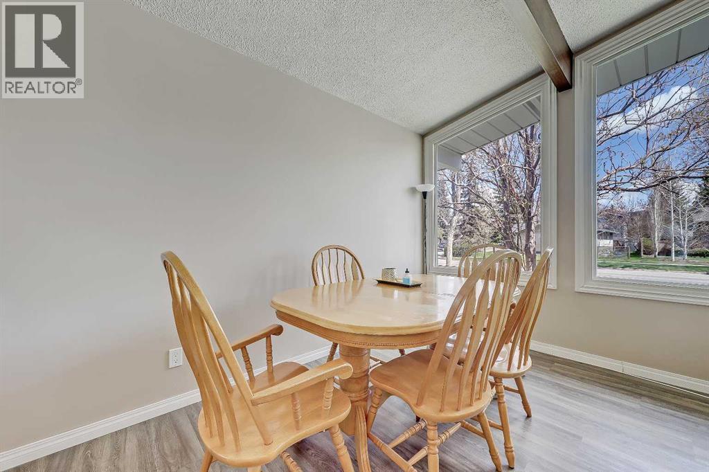1315 Northmount Drive NW, Calgary, Alberta  T2L 0C9 - Photo 9 - A2312941