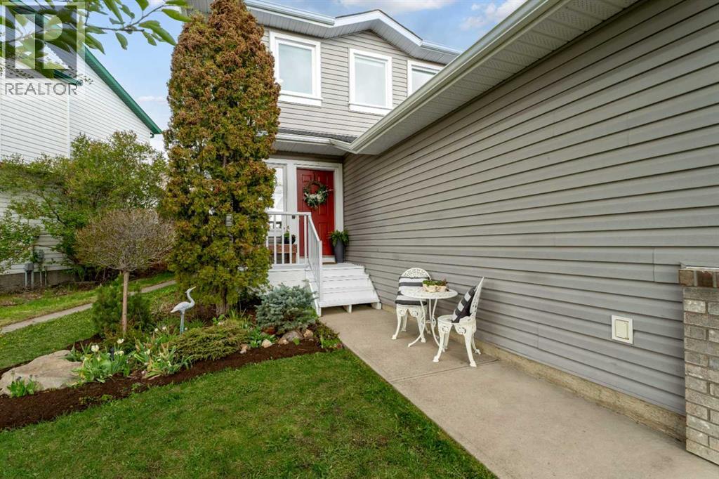 3 Big Springs Hill SE, Airdrie, Alberta  T4A 1N1 - Photo 4 - A2313162