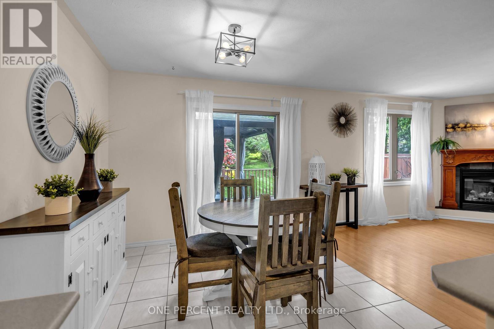 66 Hanlon Place, Brant, Ontario  N3L 4C2 - Photo 10 - X13158622