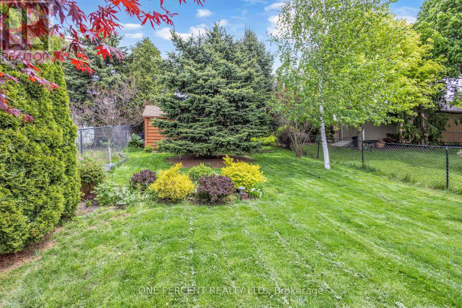 66 Hanlon Place, Brant, Ontario  N3L 4C2 - Photo 5 - X13158622