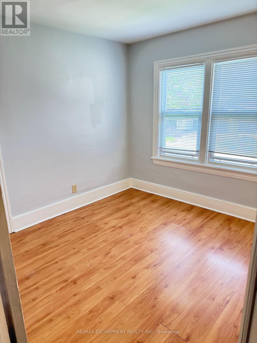 2 - 29 Mountain Avenue S, Hamilton, Ontario  L8G 2V7 - Photo 3 - X13158724