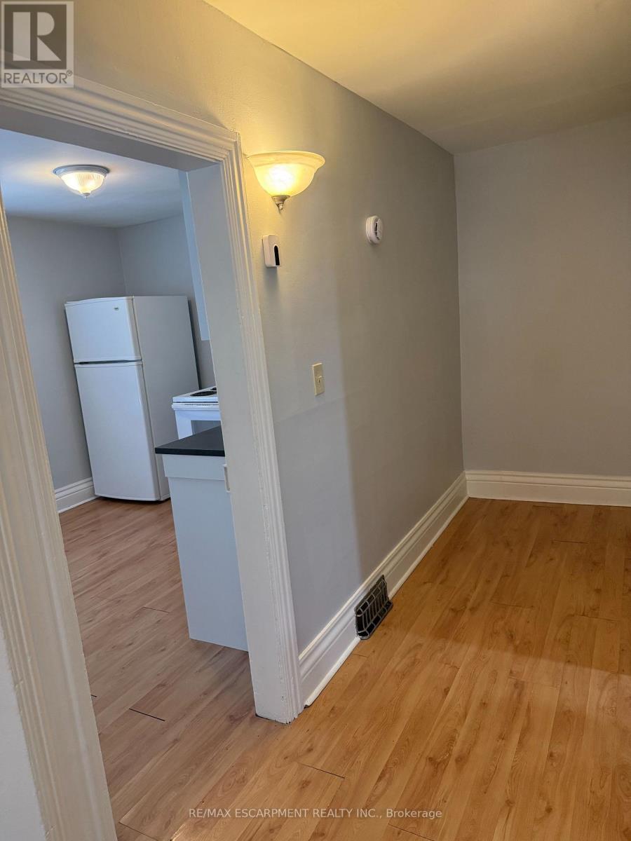 2 - 29 Mountain Avenue S, Hamilton, Ontario  L8G 2V7 - Photo 6 - X13158724