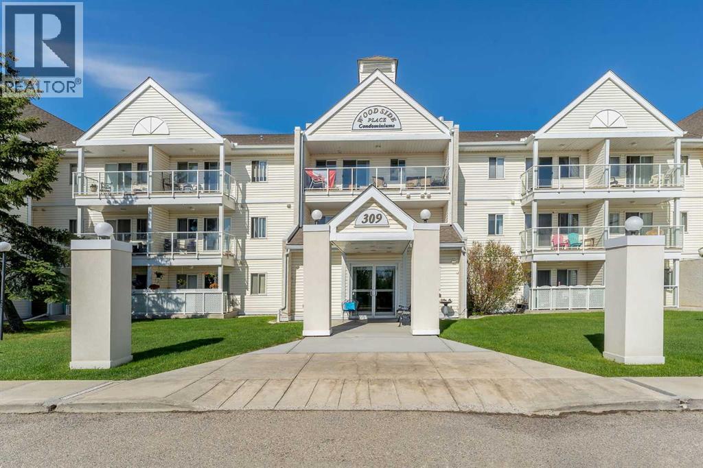 210, 309 Woodside Drive NW, Airdrie, Alberta