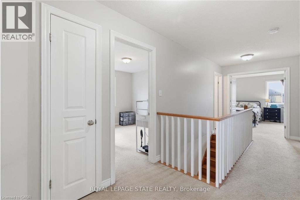 84 Duncairn Crescent, Hamilton, Ontario  L9C 6G1 - Photo 23 - 40832516
