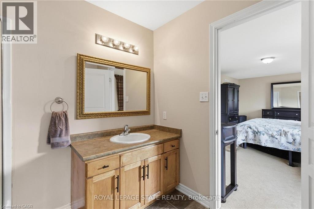 84 Duncairn Crescent, Hamilton, Ontario  L9C 6G1 - Photo 33 - 40832516