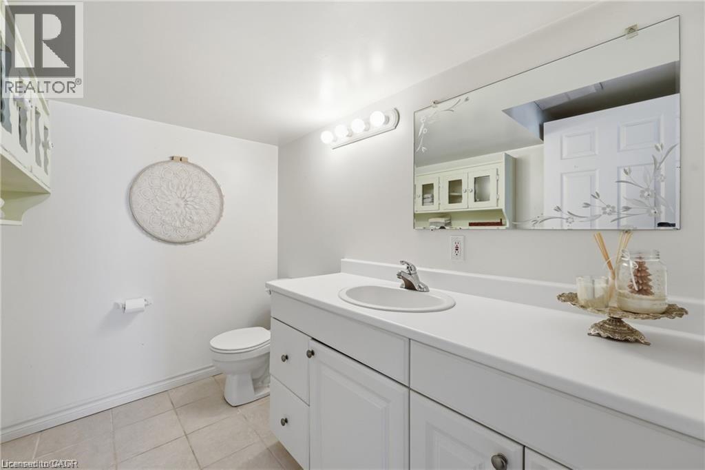 20 Peel Street S, Dundas, Ontario  L9H 3E4 - Photo 22 - 40832507