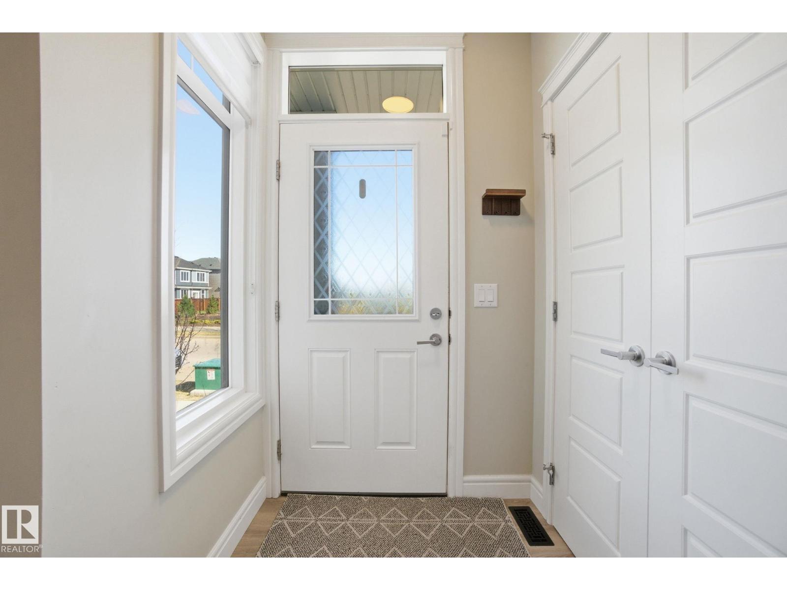 529 Glenridding Ravine Dr Sw, Edmonton, Alberta T6W 4P1 - Photo 6 - E4486105