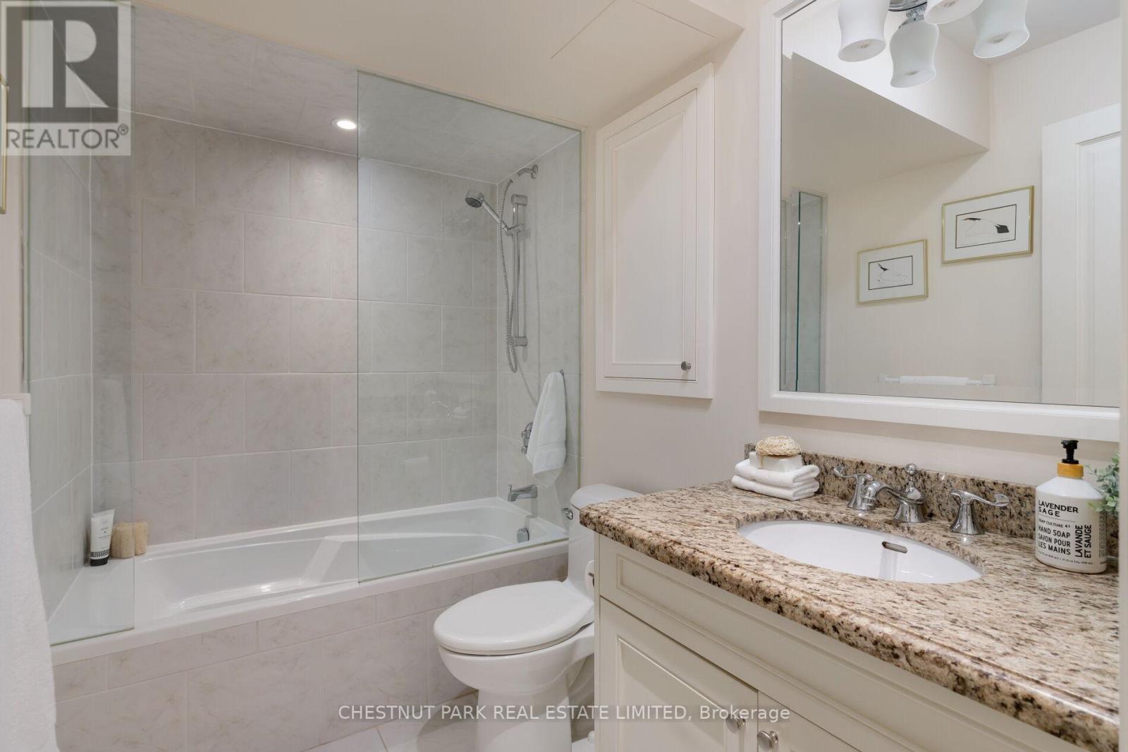 7 Strathgowan Crescent, Toronto, Ontario  M4N 2Z6 - Photo 44 - C13158684