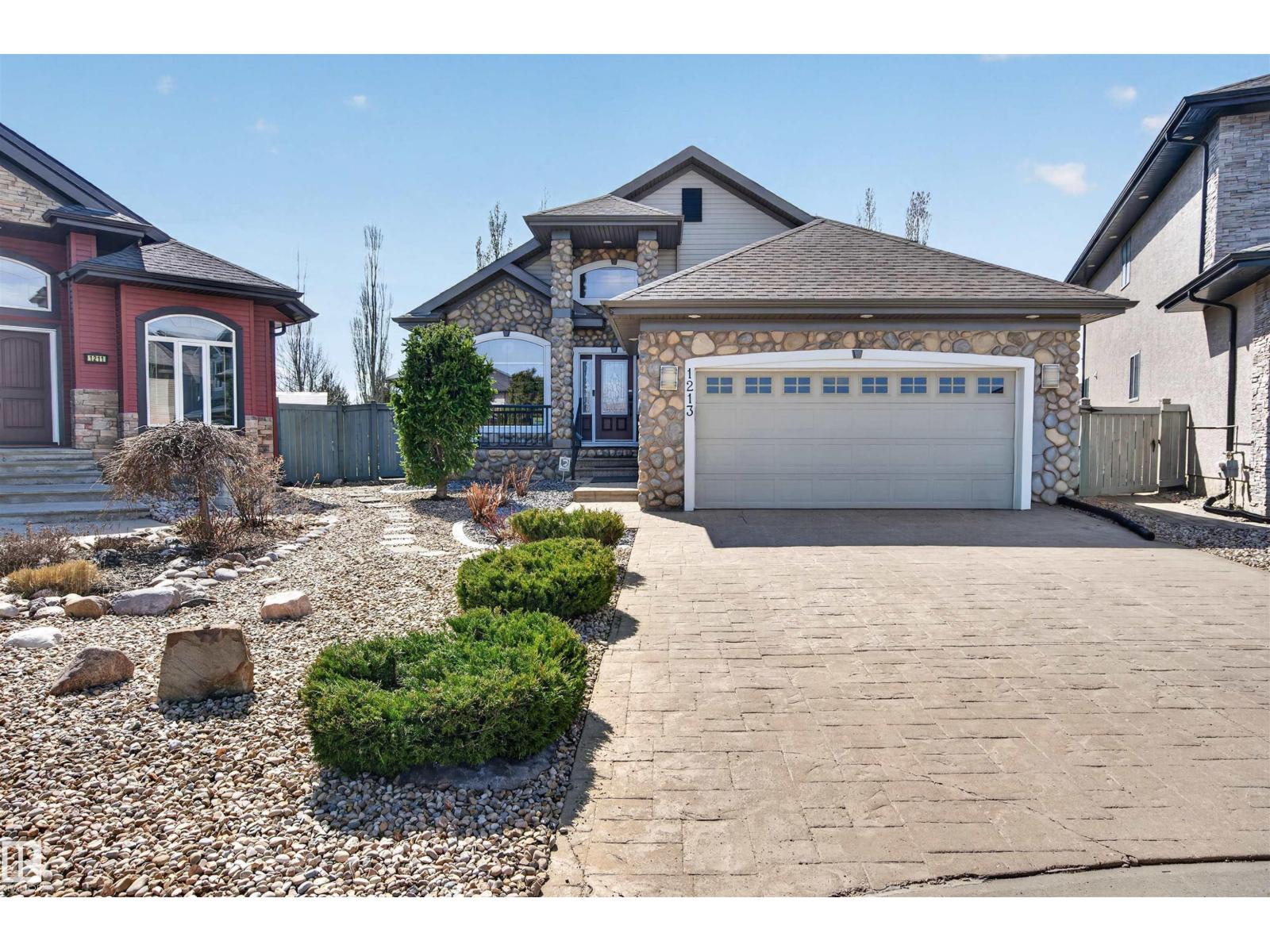 1213 Cunningham Dr SW, Edmonton, Alberta  T6W 0R5 - Photo 1 - E4477880
