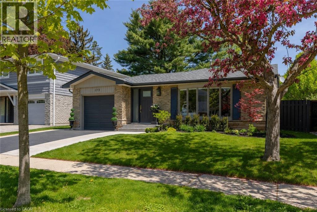 173 CHEBUCTO Drive, Oakville, Ontario