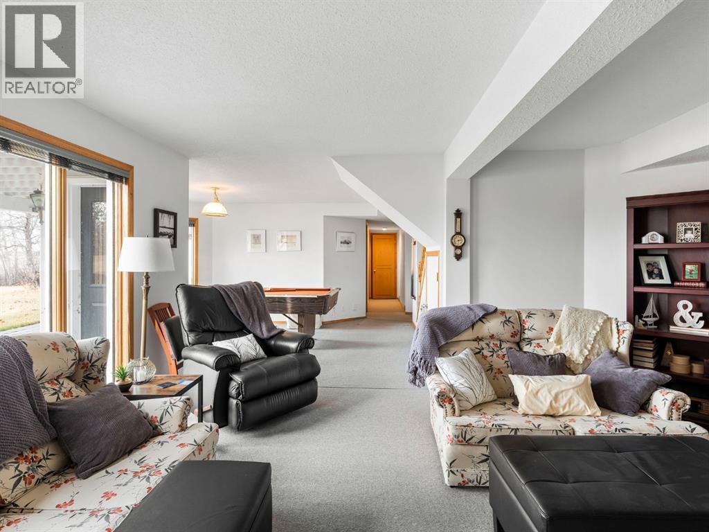 3216 Township Road 303 Road, Rural Mountain View County, Alberta  T0M 0N0 - Photo 37 - A2293239