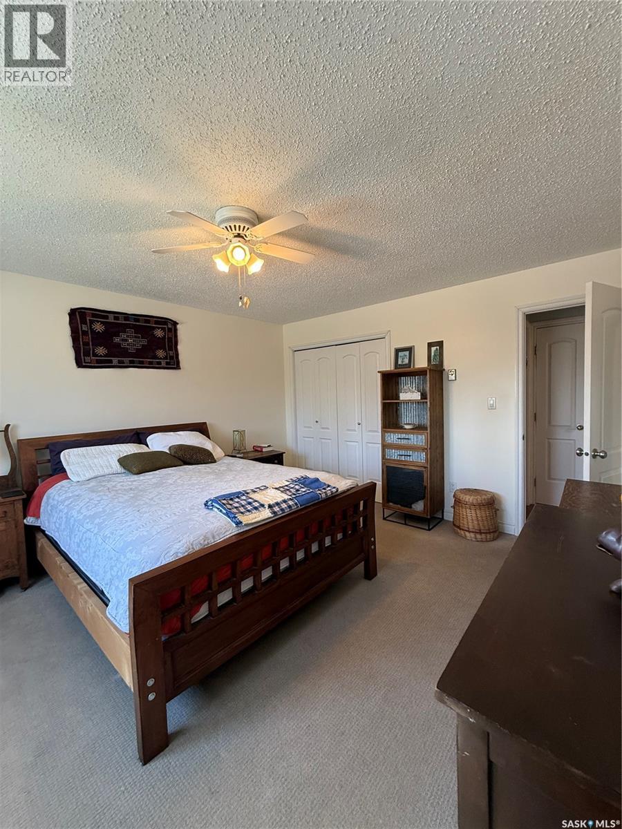 402 9th Avenue, Rosthern, Saskatchewan  S0K 3R0 - Photo 16 - SK036767