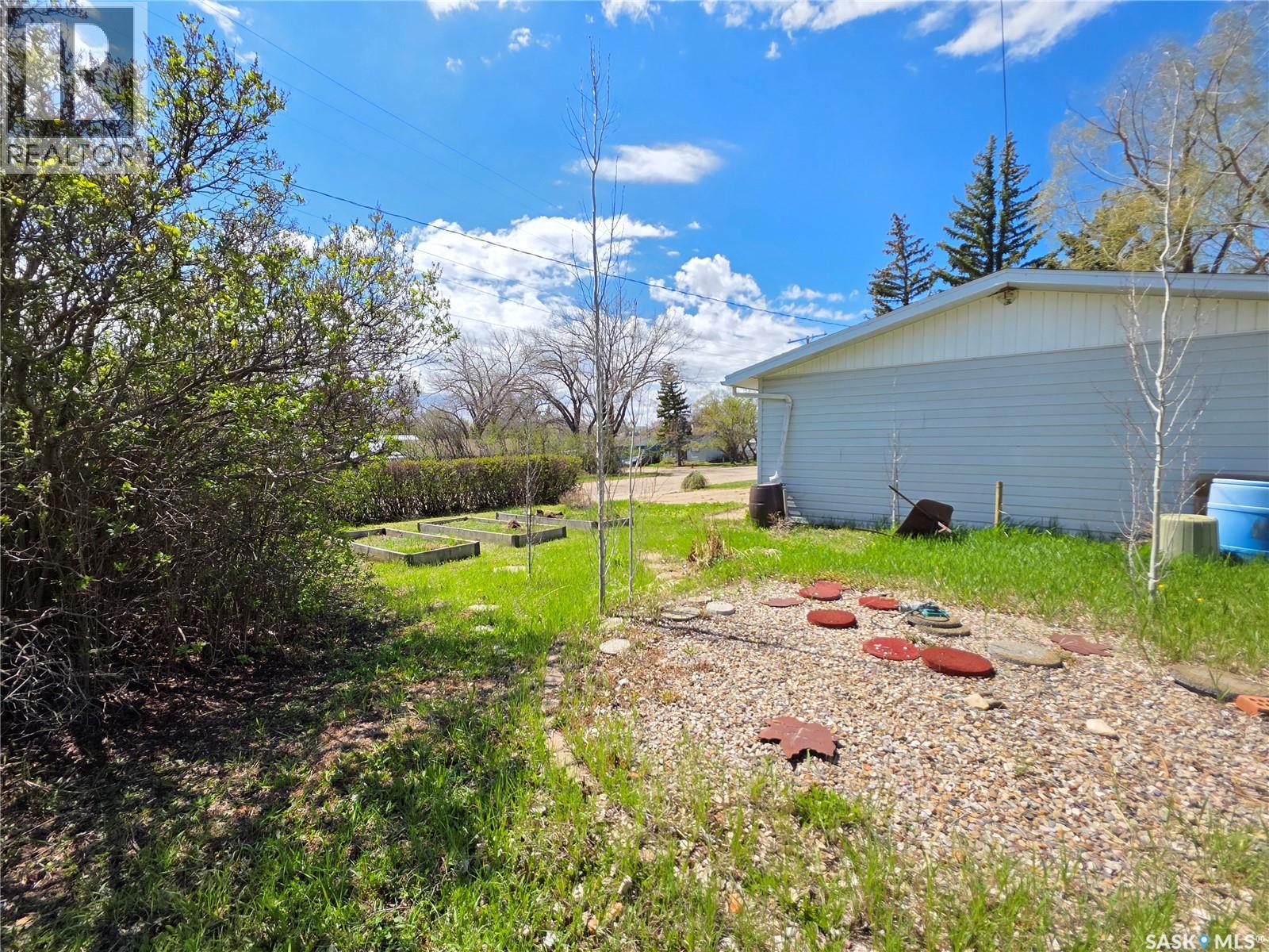 403 Annable Street, Herbert, Saskatchewan  S0H 2A0 - Photo 32 - SK036746