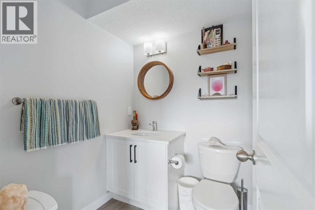 284 Canals Crossing SW, Airdrie, Alberta  T4B 4L3 - Photo 17 - A2310521