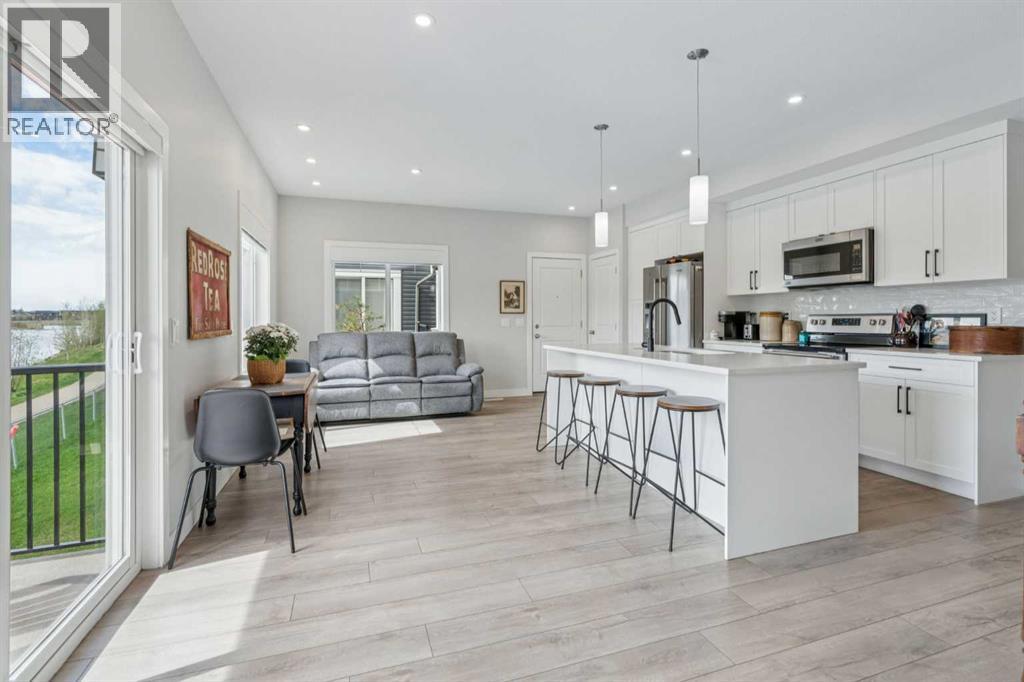 284 Canals Crossing SW, Airdrie, Alberta  T4B 4L3 - Photo 4 - A2310521