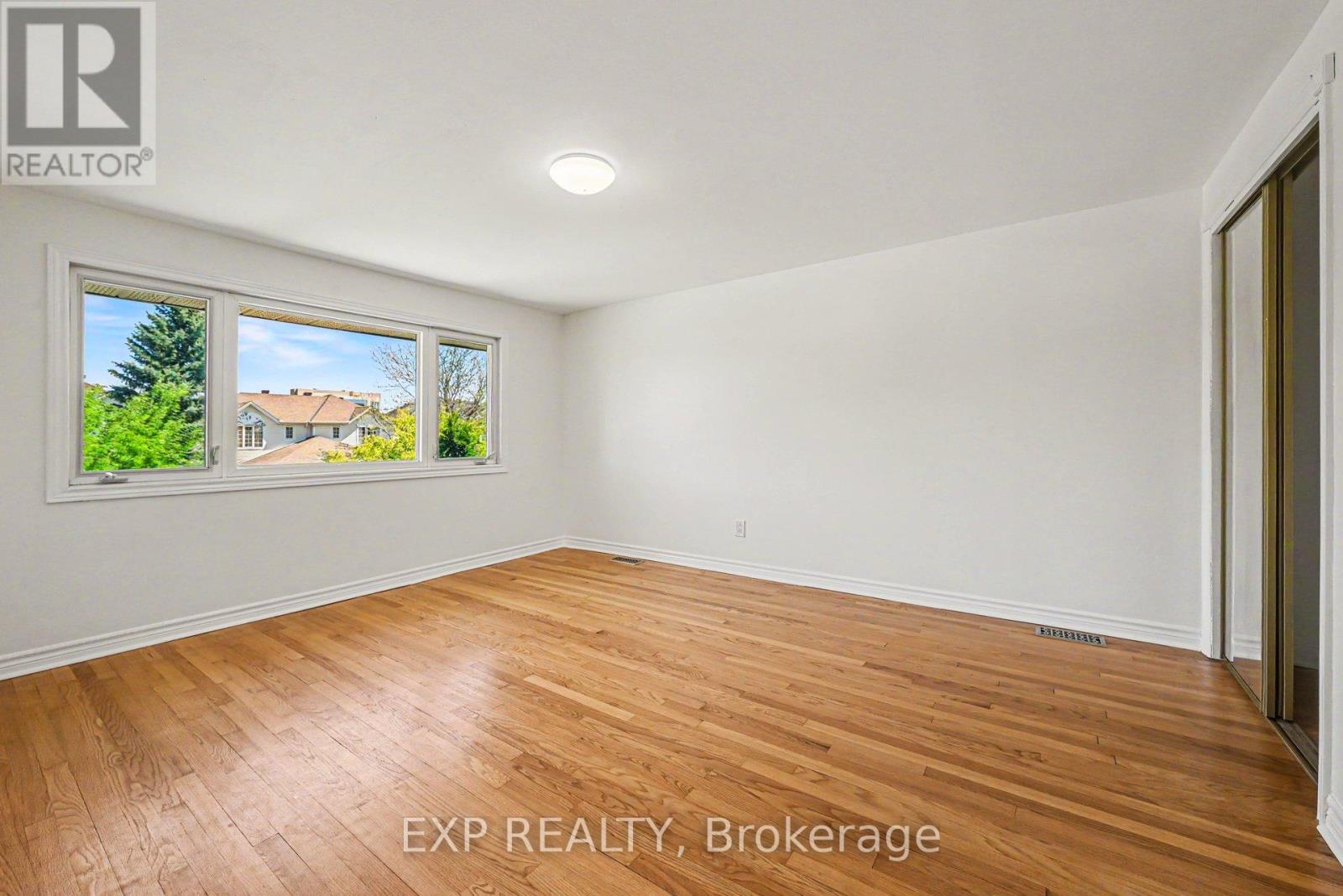 1214 Clyde Avenue, Ottawa, Ontario  K2C 1Y4 - Photo 12 - X13158822