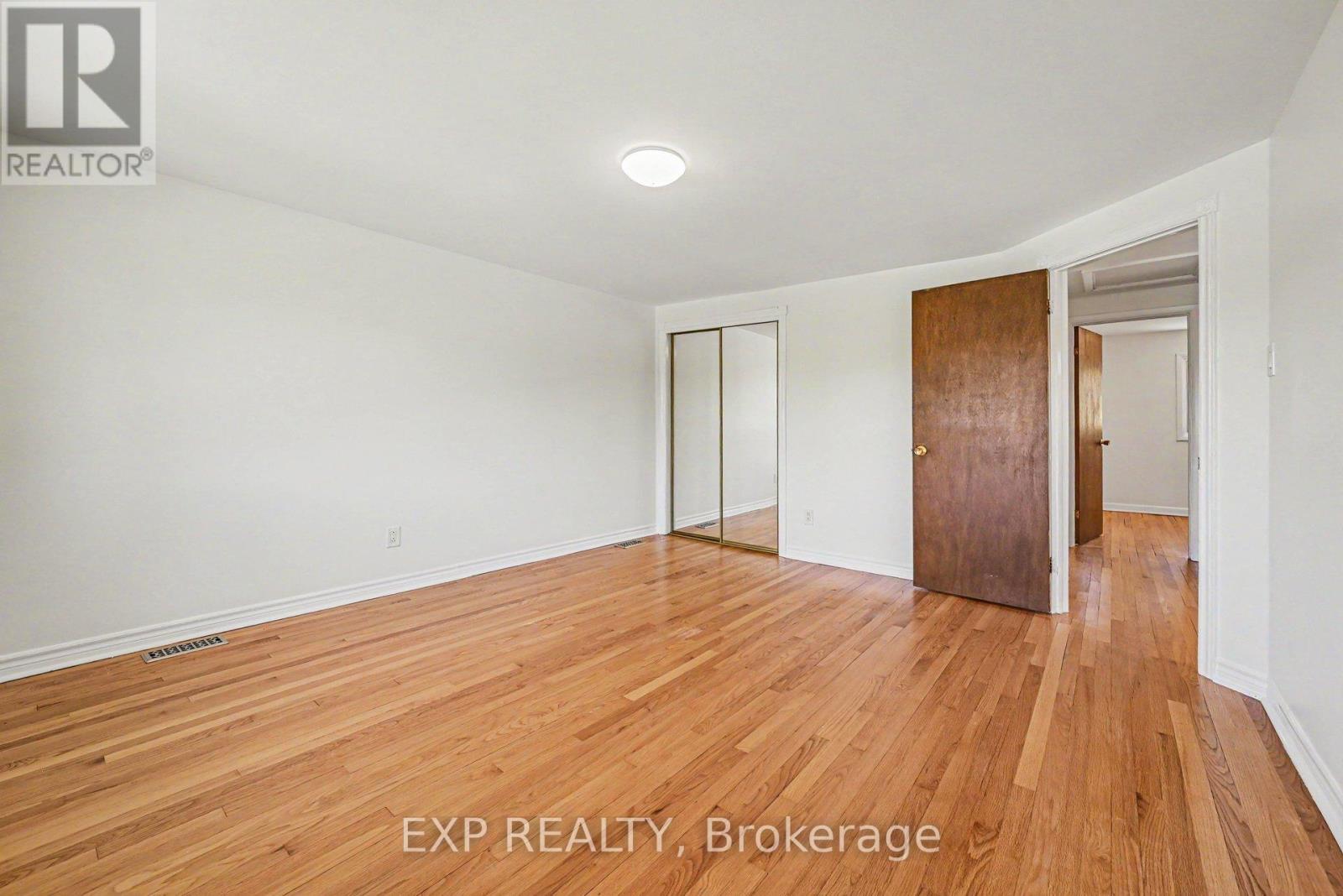 1214 Clyde Avenue, Ottawa, Ontario  K2C 1Y4 - Photo 14 - X13158822