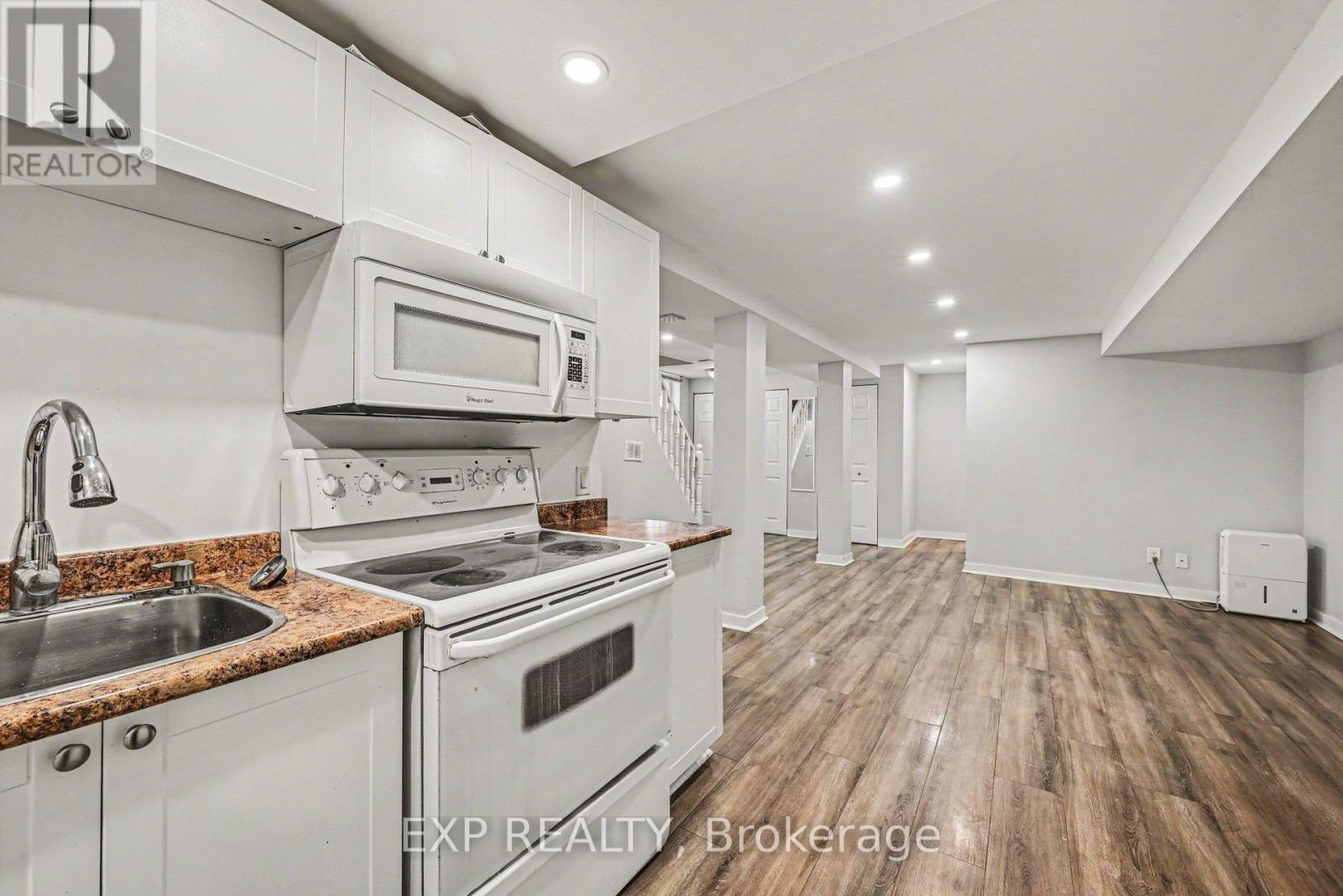 1214 Clyde Avenue, Ottawa, Ontario  K2C 1Y4 - Photo 28 - X13158822