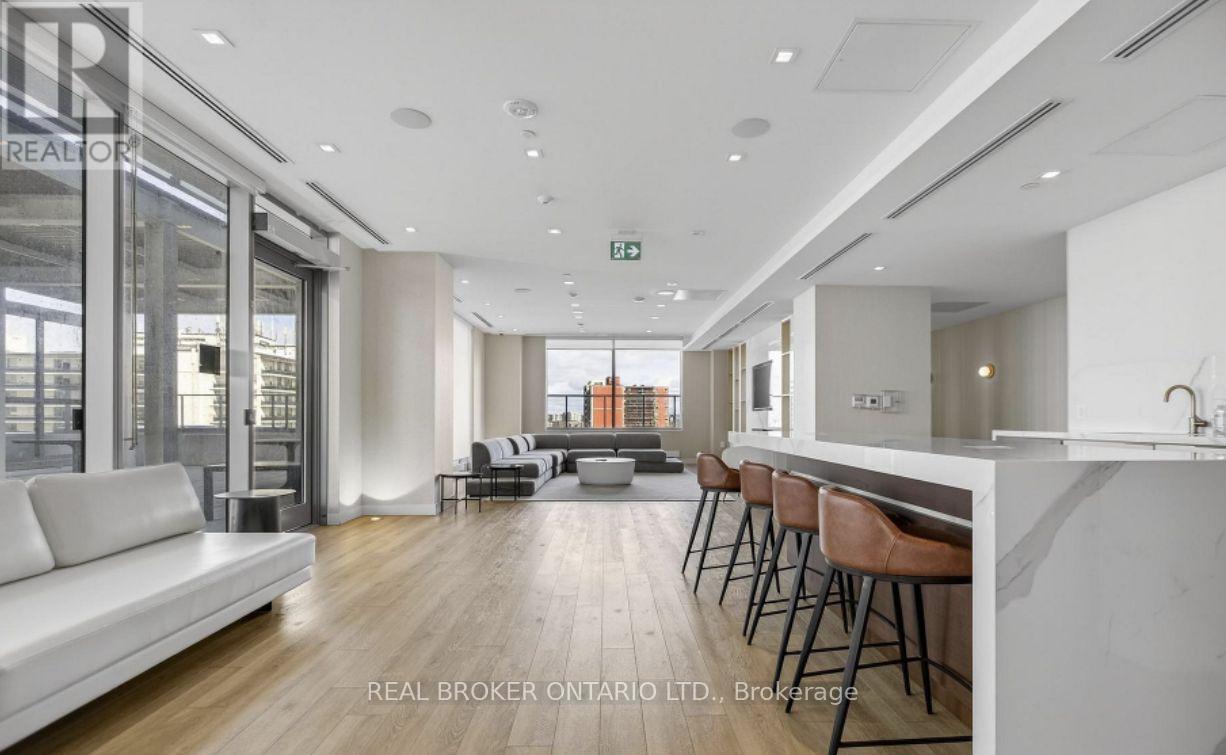 S518 - 8 Olympic Garden Drive, Toronto, Ontario  M2M 4E7 - Photo 21 - C13108622