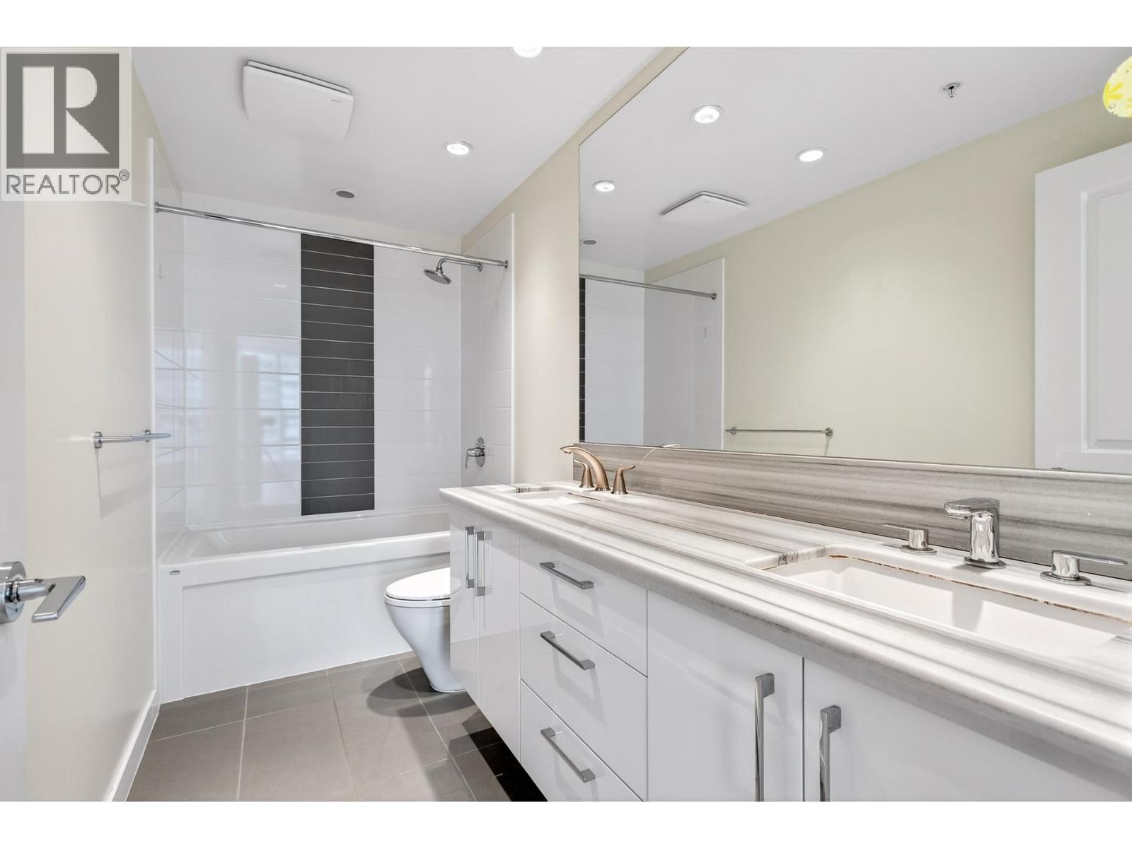 2005 4880 Bennett Street, Burnaby, British Columbia  V5H 0C1 - Photo 6 - R3126569