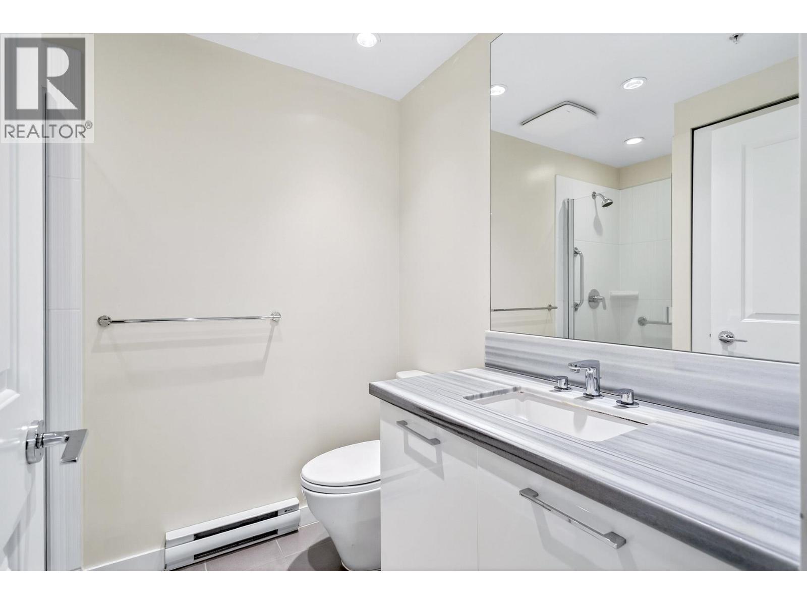 2005 4880 Bennett Street, Burnaby, British Columbia  V5H 0C1 - Photo 9 - R3126569