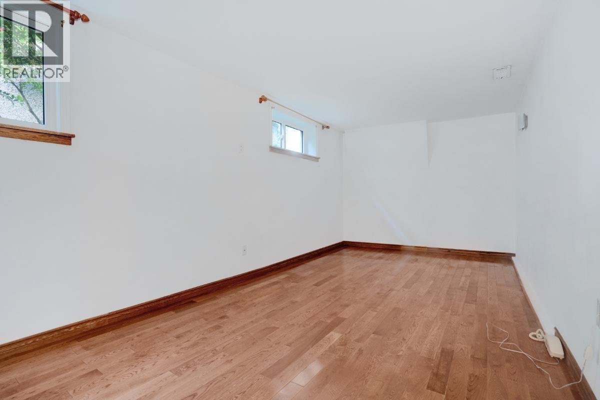2305 W 3rd Avenue, Vancouver, British Columbia  V6K 1L6 - Photo 30 - R3126583