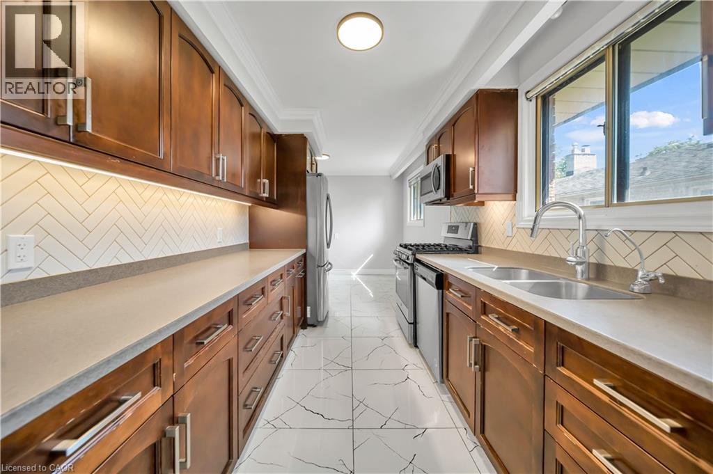 70 Flanders Road, Garden River, Ontario  N1G 1W3 - Photo 32 - 40830896