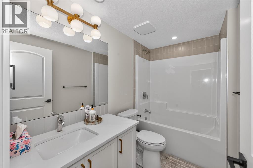 148 Crestridge Terrace SW, Calgary, Alberta  T3B 6K5 - Photo 40 - A2313265