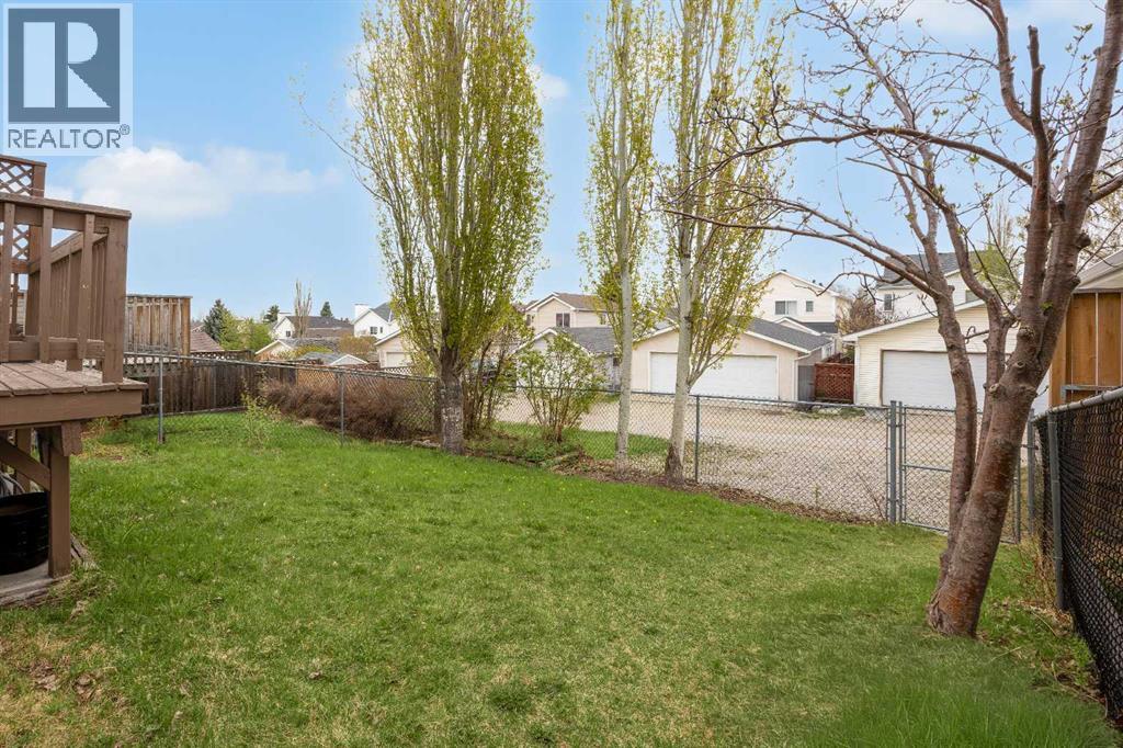 99 Hidden Crescent NW, Calgary, Alberta  T3A 5L4 - Photo 44 - A2310435