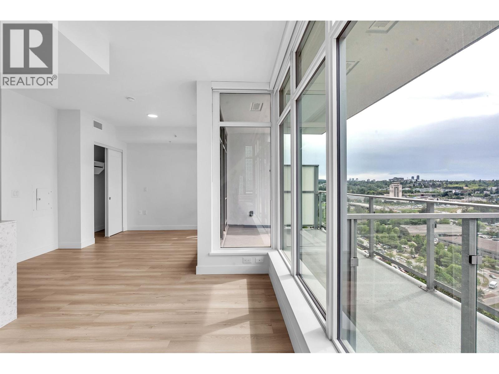 2xxx 2381 Beta Avenue, Burnaby, British Columbia  V5C 0P7 - Photo 5 - R3126598
