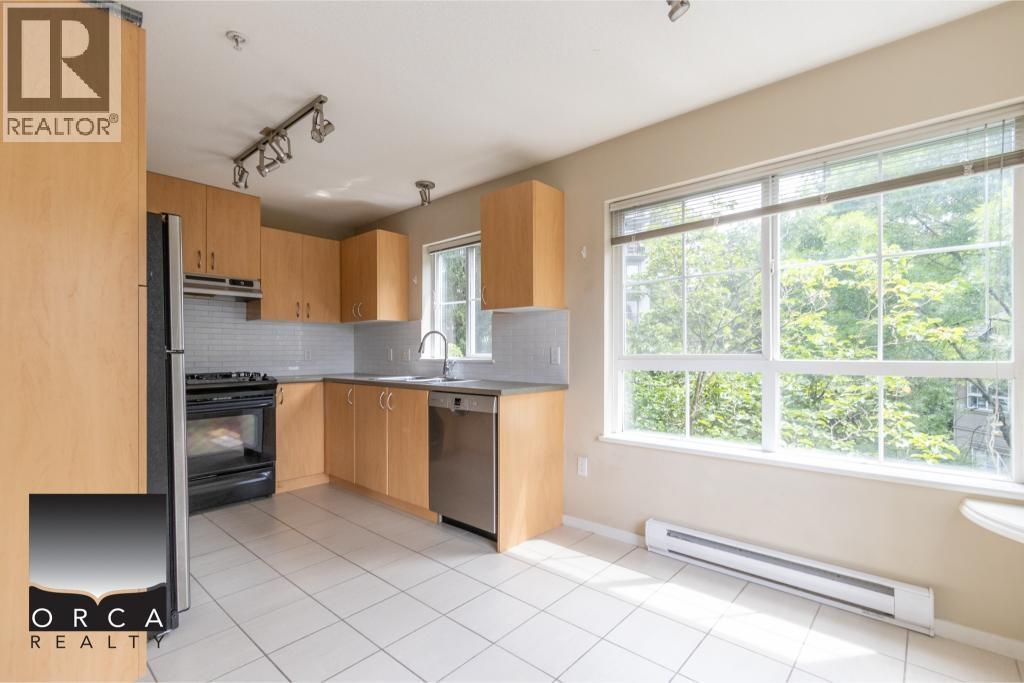 309 9098 Halston Court, Burnaby, British Columbia  V3N 0A6 - Photo 9 - R3126608