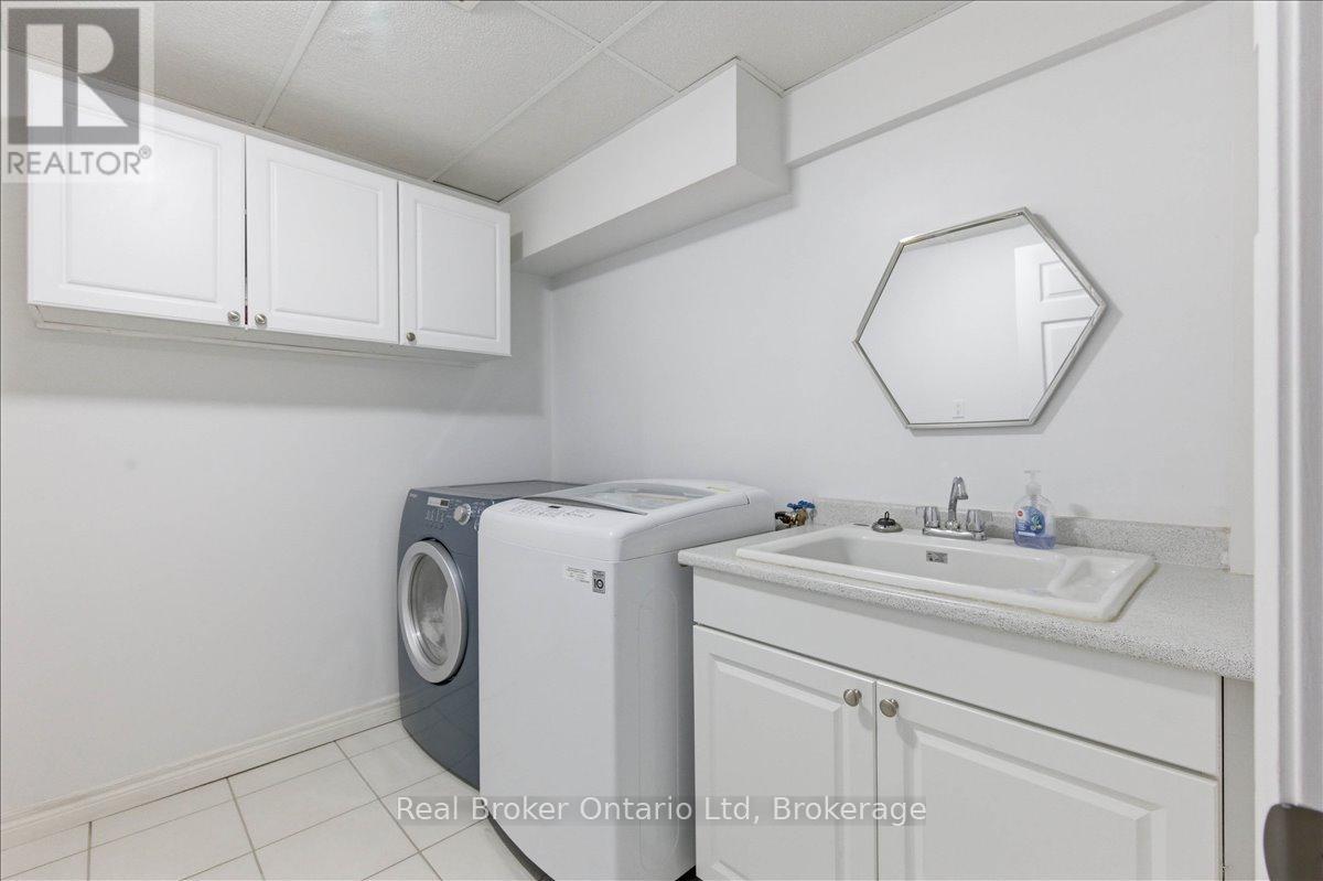 32 Laughland Lane, Guelph, Ontario  N1L 0C9 - Photo 30 - X13158820