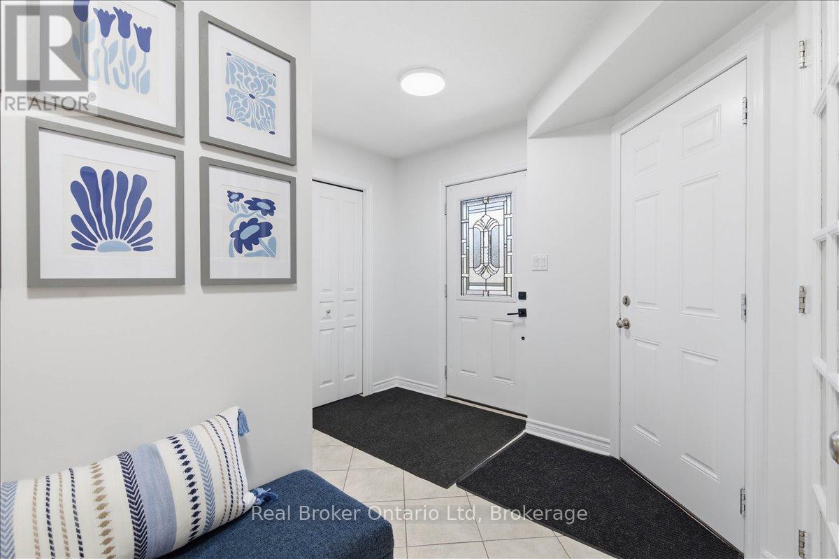32 Laughland Lane, Guelph, Ontario  N1L 0C9 - Photo 5 - X13158820