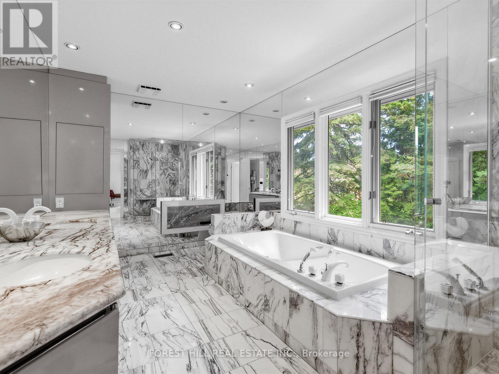43 Beaverhall Drive, Toronto, Ontario  M2L 2C8 - Photo 24 - C13155900