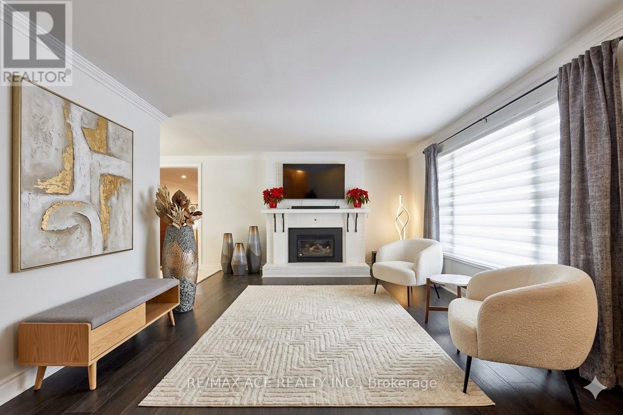 5455 Hoxton Street, Pickering, Ontario  L1Y 1A3 - Photo 5 - E13158814