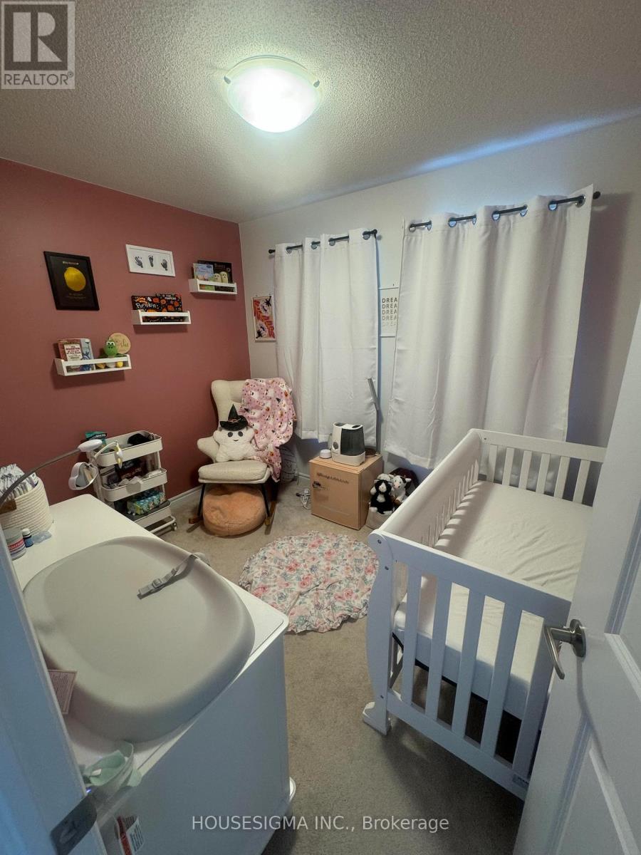 20 Mappin Way, Whitby, Ontario  L1R 0R4 - Photo 15 - E13158826