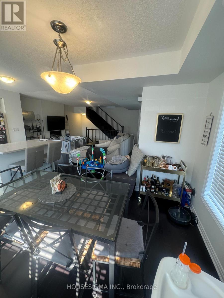 20 Mappin Way, Whitby, Ontario  L1R 0R4 - Photo 7 - E13158826