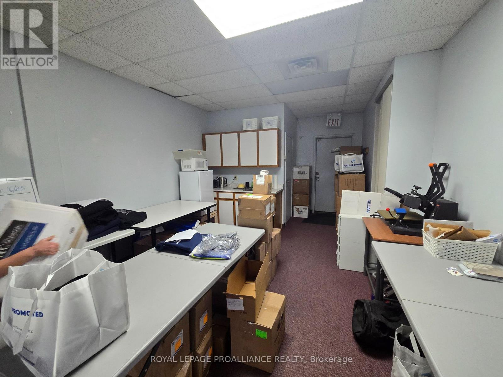 2 - 205 North Front Street, Belleville, Ontario  K8P 3C3 - Photo 17 - X13092024