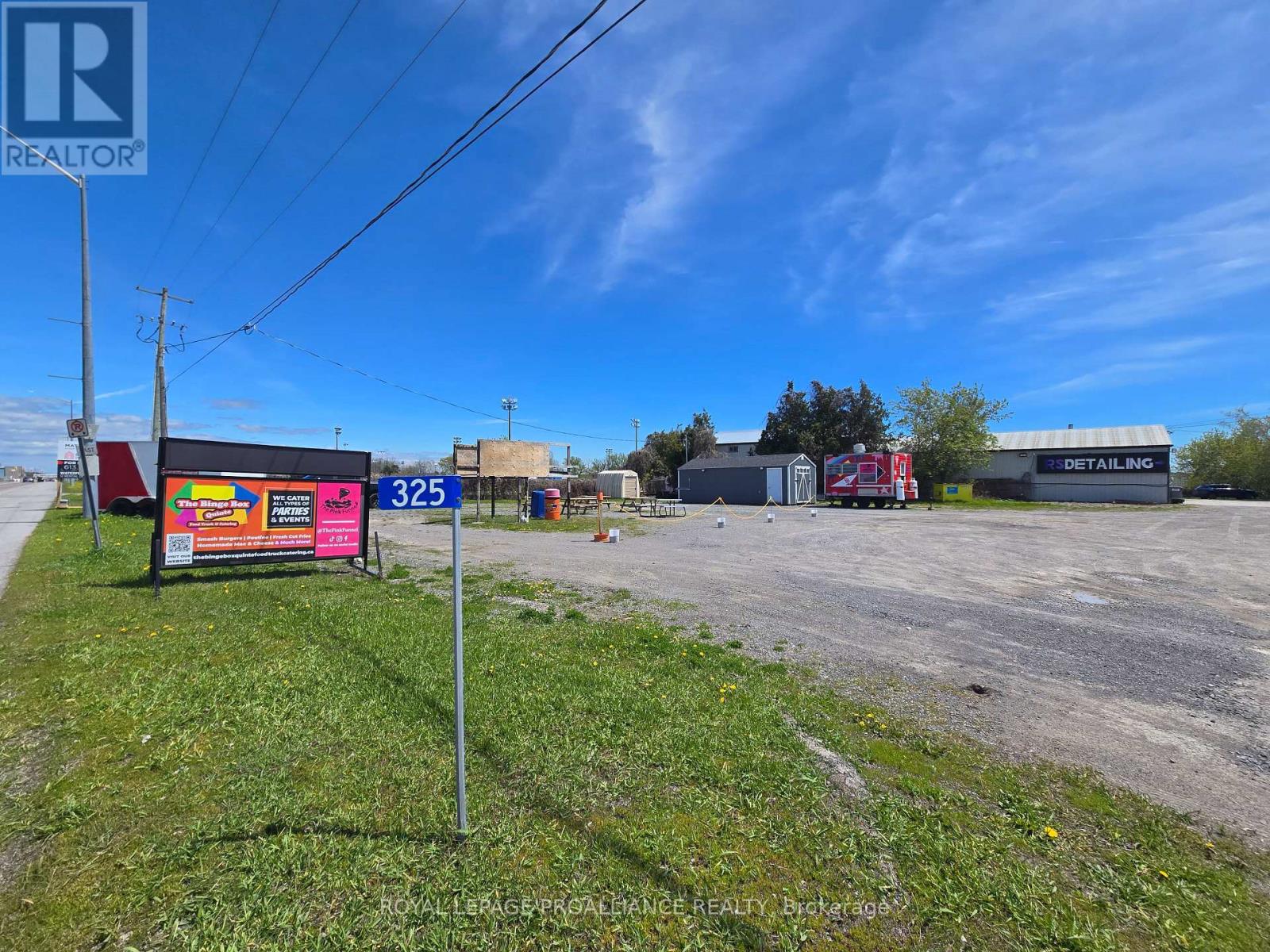 325 Dundas Street E, Quinte West, Ontario  K8V 5W5 - Photo 1 - X13092724