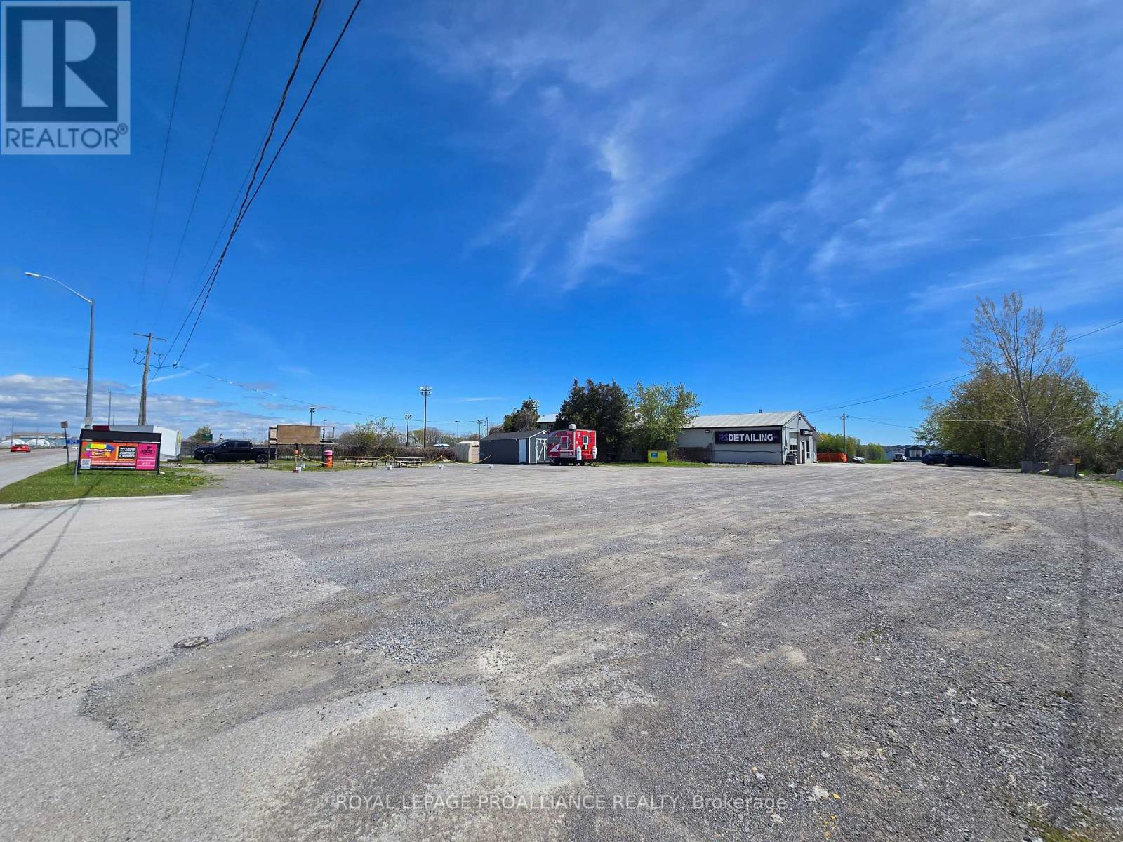 325 Dundas Street E, Quinte West, Ontario  K8V 5W5 - Photo 4 - X13092724