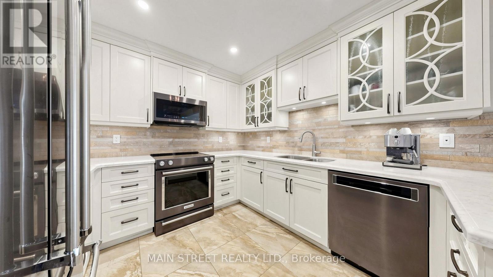 176 Mainprize Crescent, East Gwillimbury, Ontario  L0G 1M0 - Photo 15 - N13158834