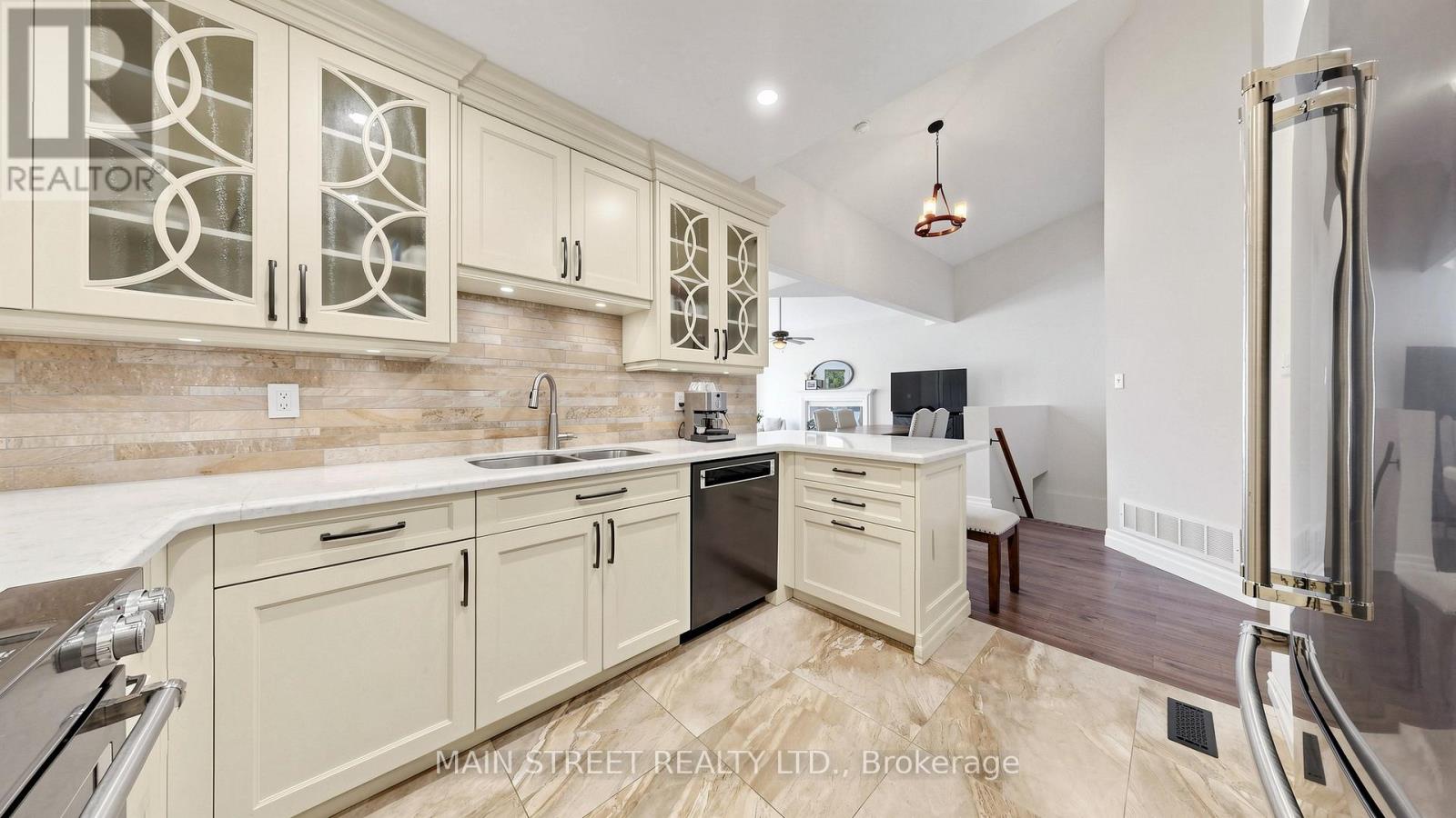 176 Mainprize Crescent, East Gwillimbury, Ontario  L0G 1M0 - Photo 16 - N13158834