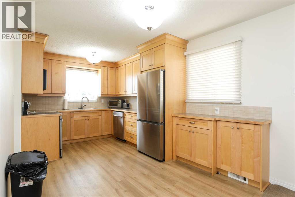 101 Temple Boulevard W, Lethbridge, Alberta  T1K 5K1 - Photo 13 - A2313317