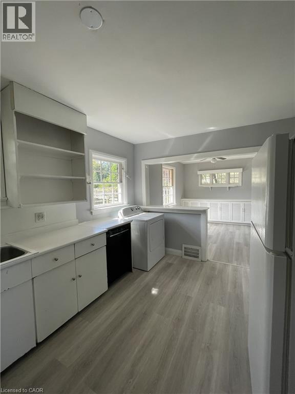 46 Plains Road E Unit# Upper, Burlington, Ontario  L7T 2B9 - Photo 8 - 40832008