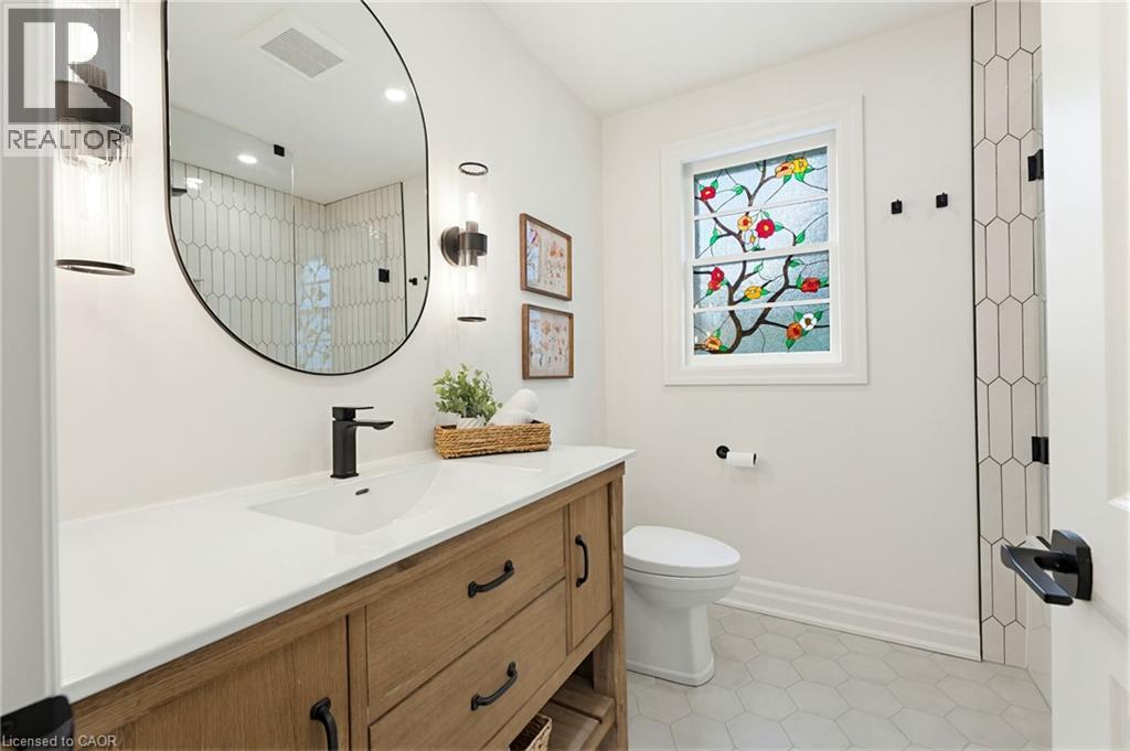 586 Woodland Avenue, Burlington, Ontario  L7R 2S5 - Photo 21 - 40832527