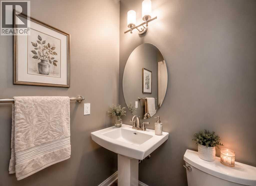 23 Aspen Summit Mount SW, Calgary, Alberta  T3H 0R4 - Photo 19 - A2308665